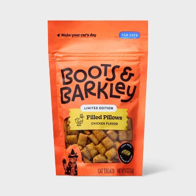 Halloween Chicken Flavor Pillow Pockets Cat Treats - Boots & Barkley™ 3oz 3 Halloween Chicken Flavor Pillow Pockets Cat Treats - Boots & Barkley™ 3oz - Image 3