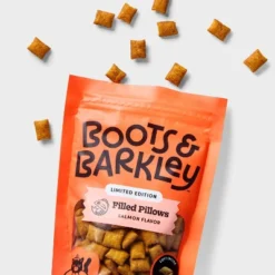 Halloween Salmon Flavor Pillow Pockets Cat Treats - Boots & Barkley™ 3oz
